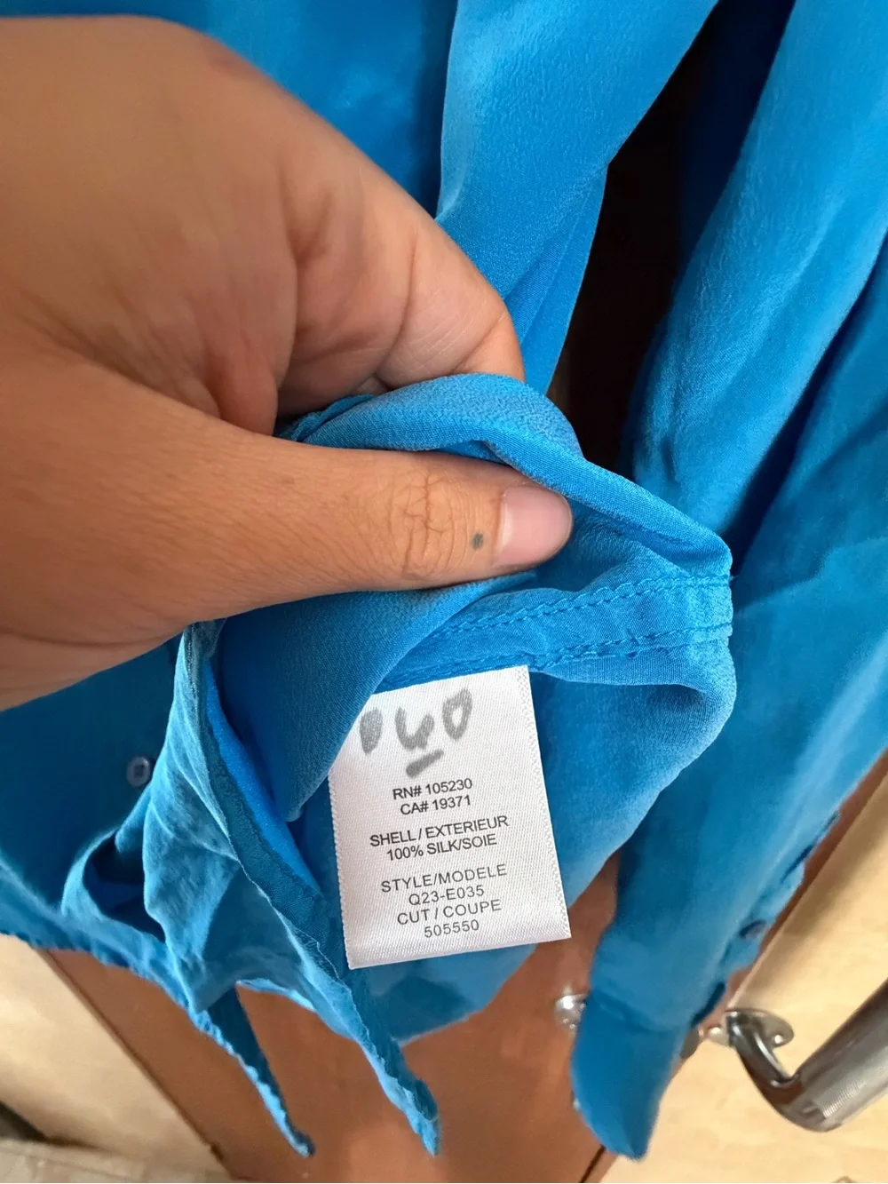 Equipment Blue Silk Button-Up Shirt size Small